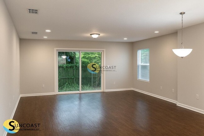 8026 Galveston Ave in Jacksonville, FL - Building Photo - Building Photo