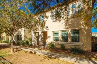 4677 E Wildhorse Dr in Gilbert, AZ - Foto de edificio - Building Photo