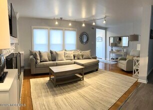425 Yale Ave in Point Pleasant Beach, NJ - Building Photo - Building Photo