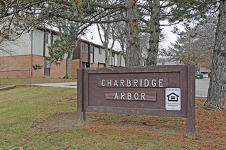 Charbridge Arbor Apartments in Lapeer, MI - Building Photo - Building Photo