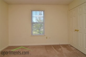 Hickory Run Apartments in Jacksonville, AL - Building Photo - Interior Photo