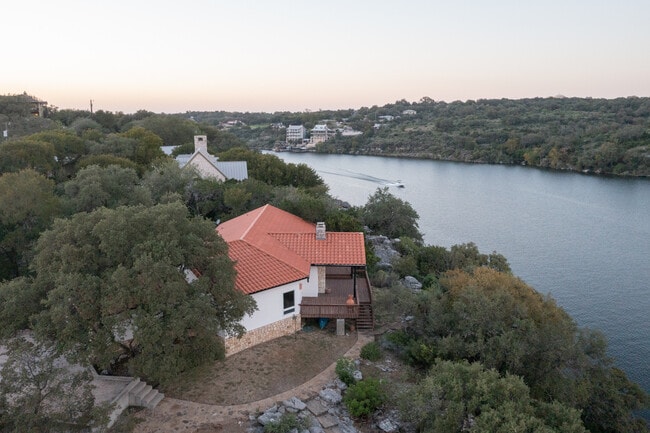 property at 830 Los Escondidos Rd