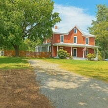 3039 John Wayland Hwy in Dayton, VA - Building Photo - Building Photo