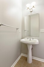 737 Victoria Street S in St. Paul, MN - Building Photo - Building Photo