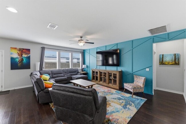 2009 Los Olivios Wy in Austin, TX - Building Photo - Building Photo