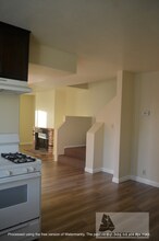 502 12th St in Huntington Beach, CA - Foto de edificio - Building Photo