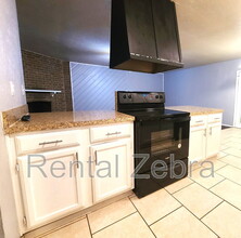 709 Levelland Dr in Arlington, TX - Building Photo - Building Photo