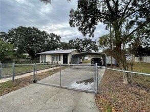 111 Garland Ave in Seffner, FL - Building Photo - Building Photo