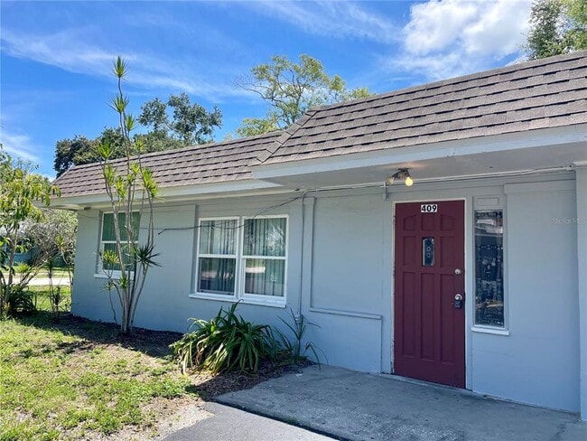 property at 409 1st Ave NE