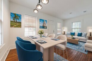 2810 San Pedro St in Austin, TX - Building Photo