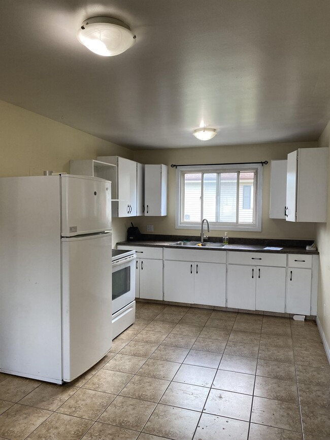 property at 60 Kendra St