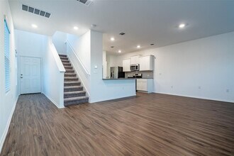 7100 Dancing Wind Ln in Austin, TX - Building Photo - Building Photo