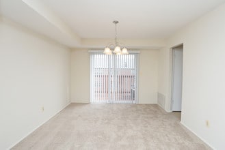 Pickwick Apartments in Baltimore, MD - Foto de edificio - Interior Photo