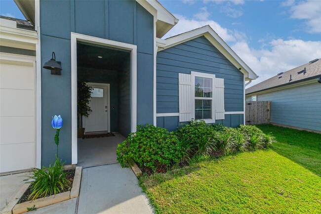 property at 31731 Kellan Grv Ct