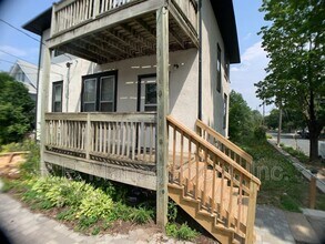 256 Russell Ave S in Minneapolis, MN - Building Photo - Building Photo
