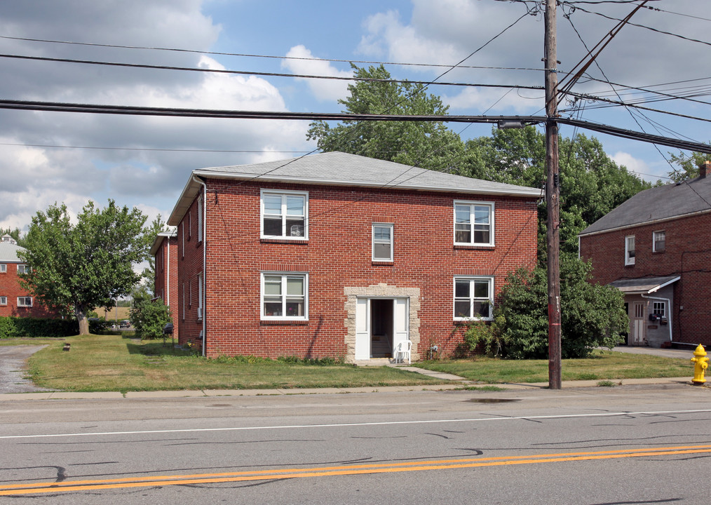 South Park Plaza Apartments in Blasdell, NY - Building Photo