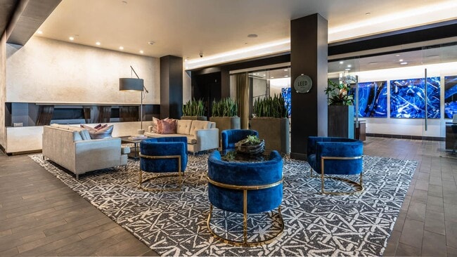 36 Traveler St, Unit 908B in Boston, MA - Building Photo - Building Photo