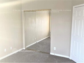 8428 Opal Splendor Ave in Las Vegas, NV - Foto de edificio - Building Photo