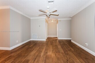 1105 Sonata Way in Royal Palm Beach, FL - Building Photo - Building Photo