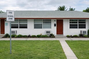 732 S J Street Lake Worth Beach, FL 33460 in Lake Worth, FL - Building Photo