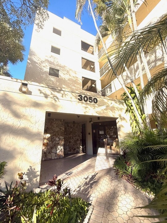 3050 NW 42nd Ave in Coconut Creek, FL - Building Photo