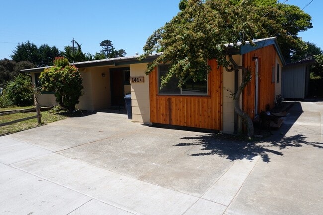 property at 141 Beverly Dr