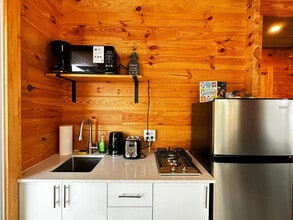 28 Hall's Quarry Rd in Parry Sound, ON - Building Photo - Building Photo