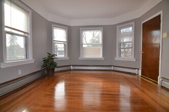23 Franklin St, Unit 1 in Braintree, MA - Building Photo - Building Photo