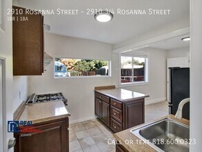 2910 Rosanna St in Los Angeles, CA - Building Photo - Building Photo