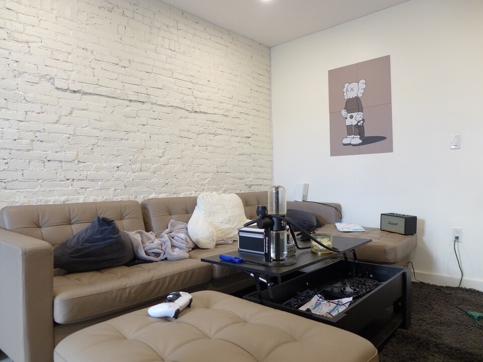 5 Wigglesworth St in Boston, MA - Building Photo