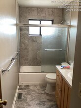 2219 Albany Ct in Loveland, CO - Building Photo - Building Photo