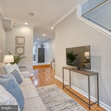 1222 E Eager St in Baltimore, MD - Building Photo - Building Photo