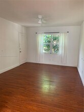 723 NE 91st St, Unit 3C in Miami Shores, FL - Building Photo - Building Photo