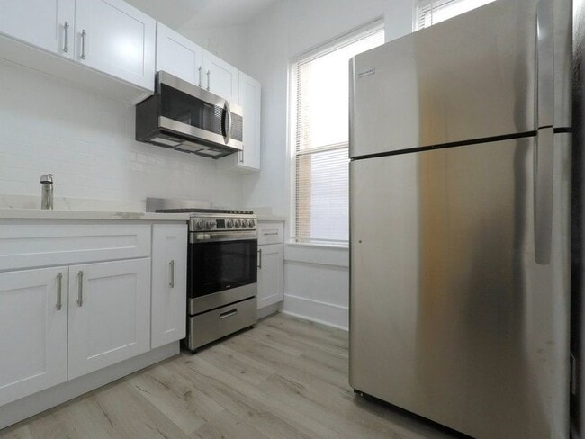 518 7th St in Oakland, CA - Building Photo - Building Photo