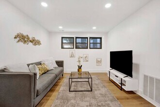 503 W Wrightwood Ave in Chicago, IL - Foto de edificio - Building Photo