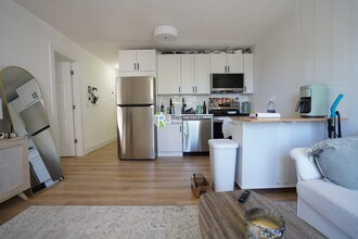 745 E 6th St in Boston, MA - Building Photo - Building Photo