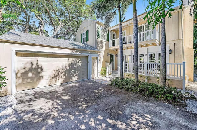 4110 Washington Rd in West Palm Beach, FL - Building Photo - Building Photo