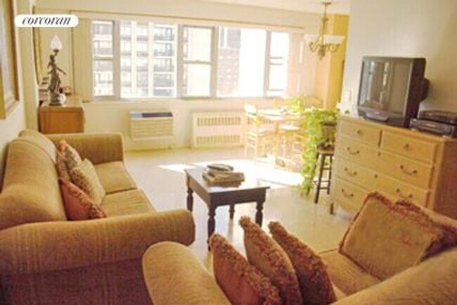 property at 100 W 93rd St