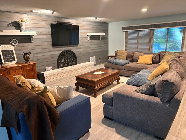 2728 1/2 S Atlantic Ave in Port Orange, FL - Building Photo - Building Photo