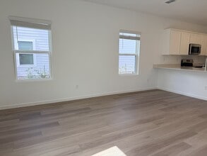 543 Holly Lks Dr in Orange Park, FL - Building Photo - Building Photo