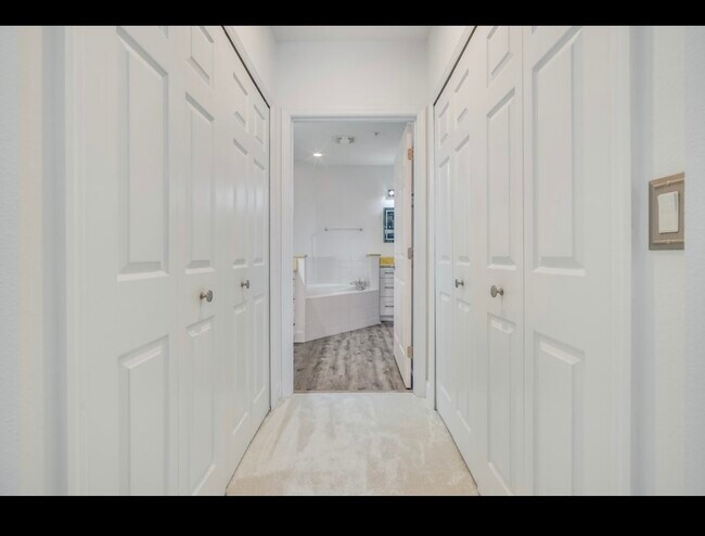 200 Riverfront Dr in Palm Coast, FL - Building Photo - Building Photo