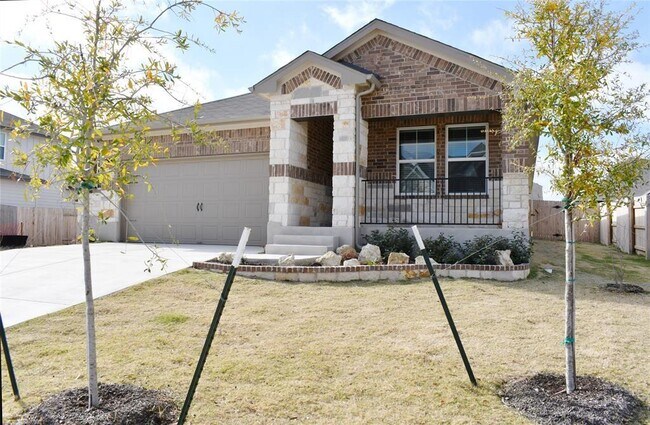 109 Contrada Grace Ln in Hutto, TX - Building Photo - Building Photo