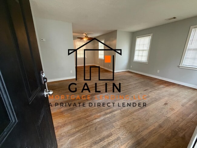 261 W 73rd St in Savannah, GA - Building Photo - Building Photo