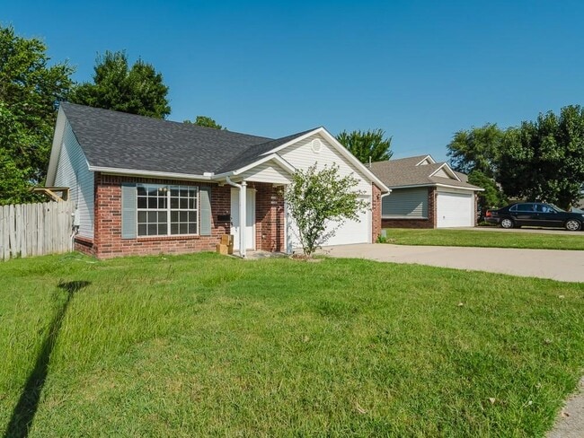 904 SW Krug Rd in Bentonville, AR - Building Photo - Building Photo