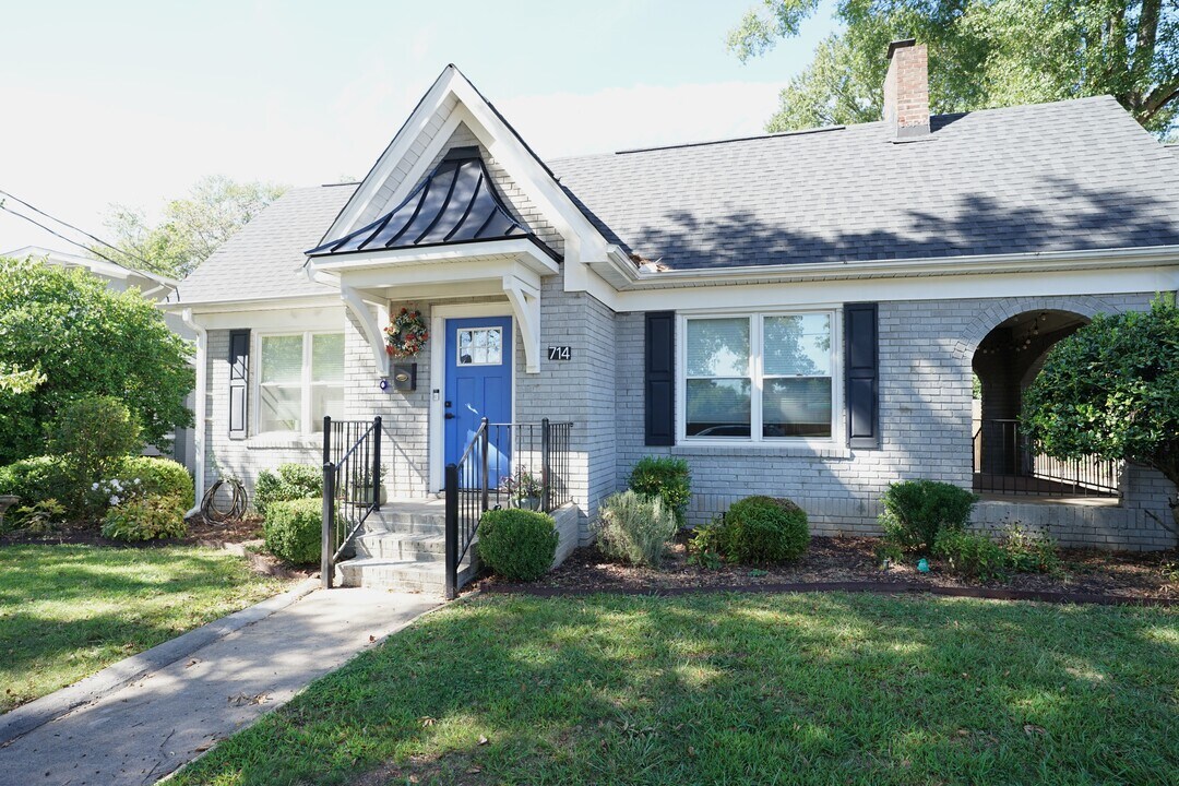 714 Arlington Ave in Greenville, SC - Building Photo