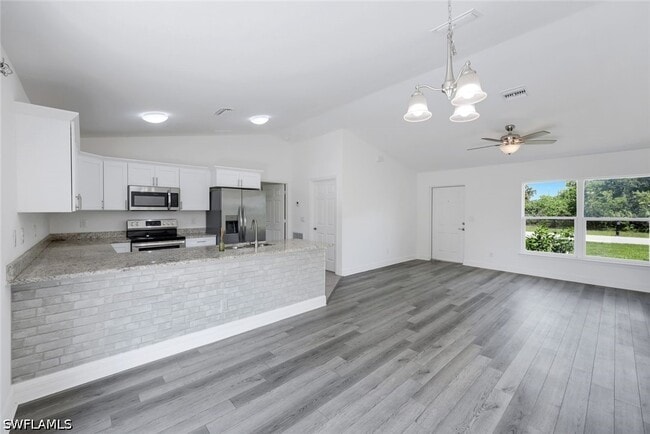 property at 626 NW 2nd Ln