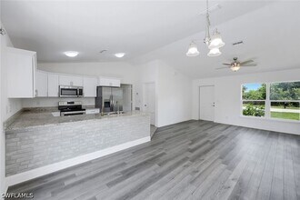 626 NW 2nd Ln in Cape Coral, FL - Building Photo - Building Photo