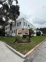 730 W Central Ave in Winter Haven, FL - Building Photo