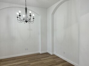 1506 Cosmos Way in Pflugerville, TX - Foto de edificio - Building Photo