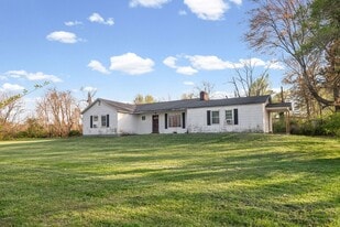 420 Lafayette Rd in Clarksville, TN - Building Photo